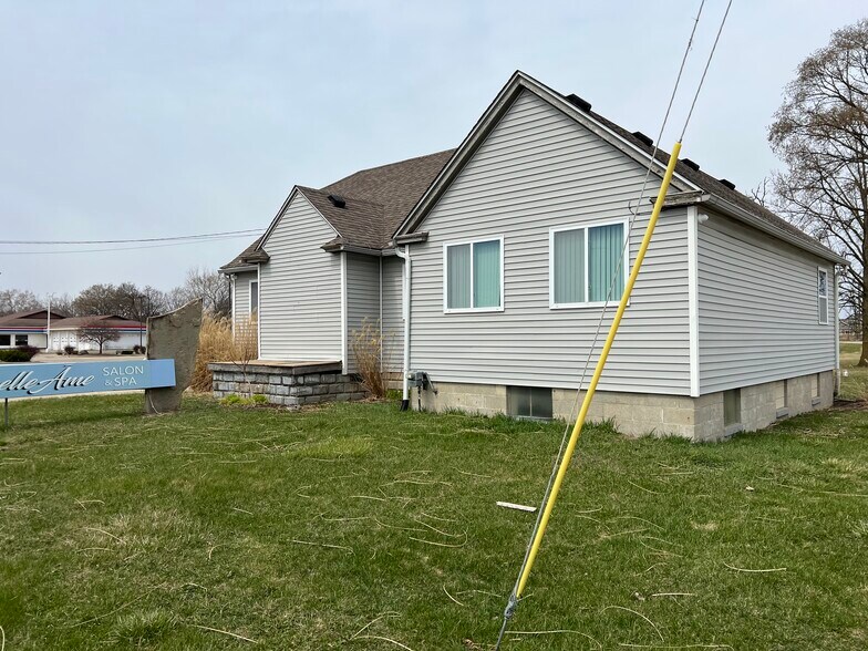2005 E M 21, Owosso, MI à louer - Photo de l’immeuble – Image 2 sur 10