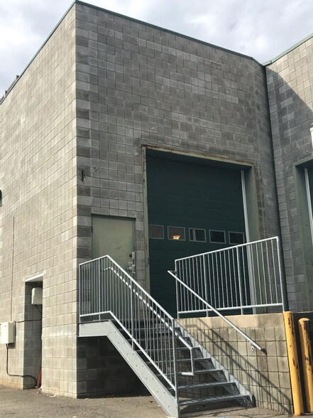 5925 School Ave, Richmond, VA à louer - Photo de l’immeuble – Image 3 sur 9