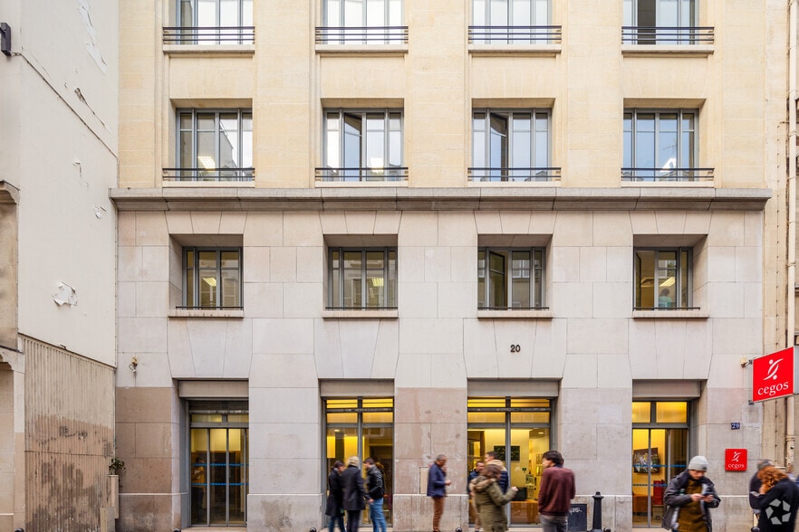 20 Rue De La Victoire, Paris à louer - Photo de l’immeuble – Image 3 sur 3