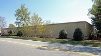 Plus de détails pour 521 Research Rd, Richmond, VA - Local d’activités à vendre