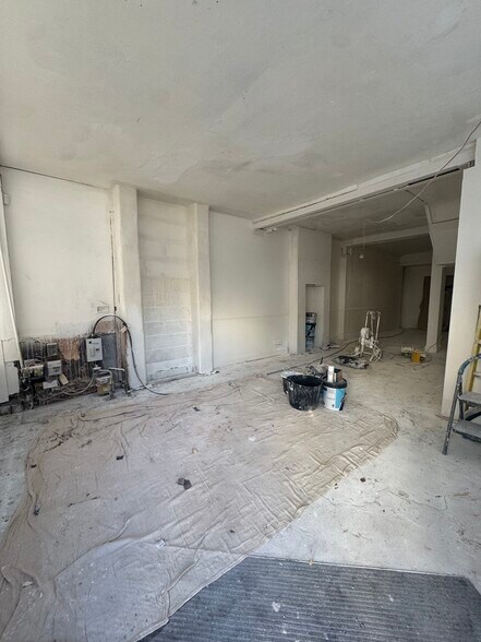 141 St Johns Hl, Londres à louer - Photo de l’immeuble – Image 3 sur 3