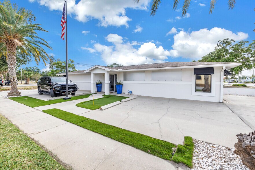 5500 Central Ave, Saint Petersburg, FL à vendre - Photo de l’immeuble – Image 3 sur 20