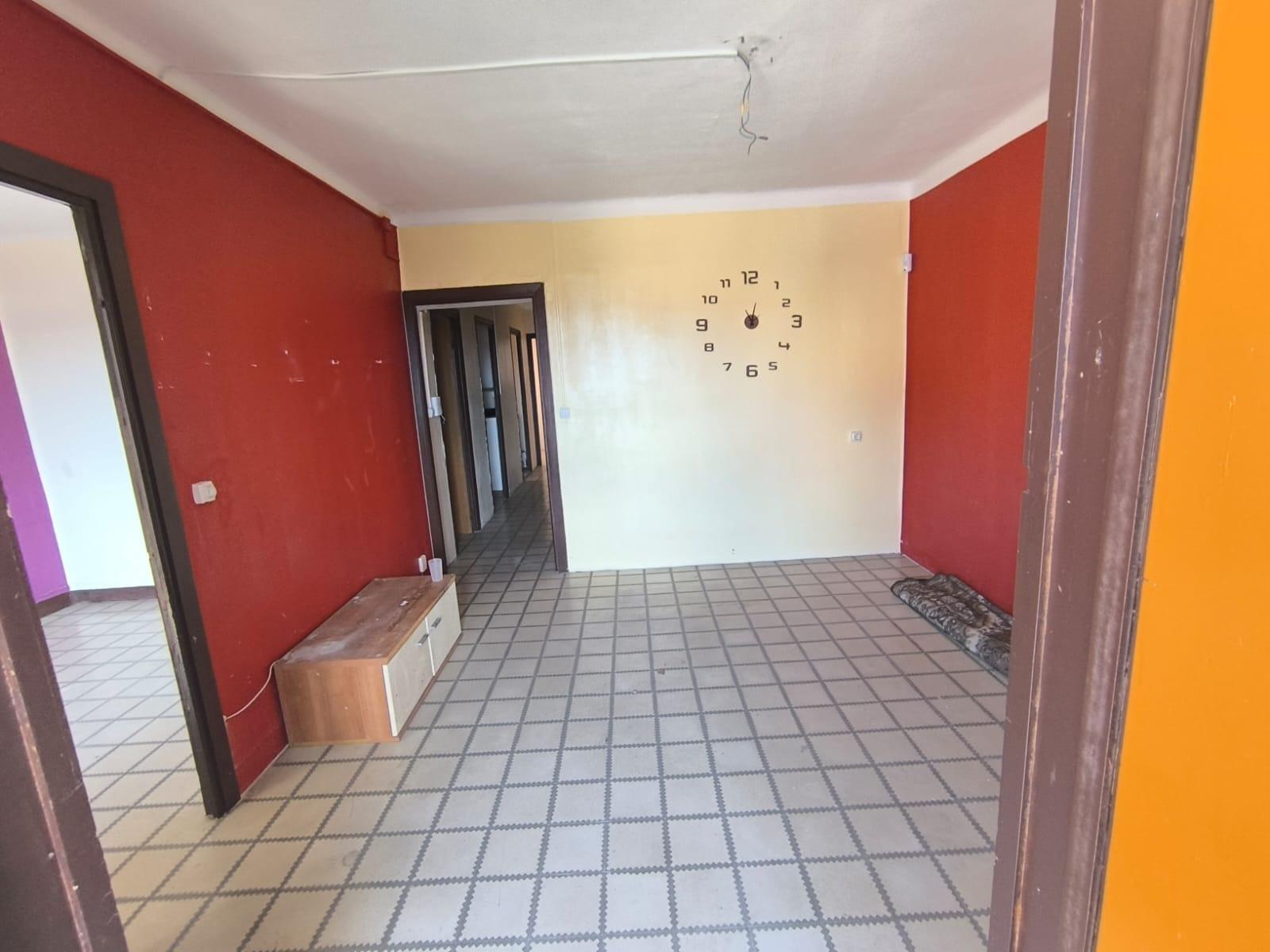 Immeuble residentiel dans Manresa, Barcelona à vendre Photo intérieure– Image 1 sur 25