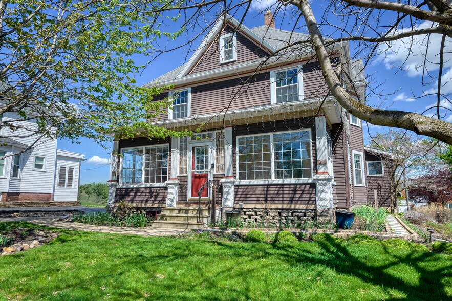 832 S Main St, Canton, OH à vendre - Photo de l’immeuble – Image 2 sur 50