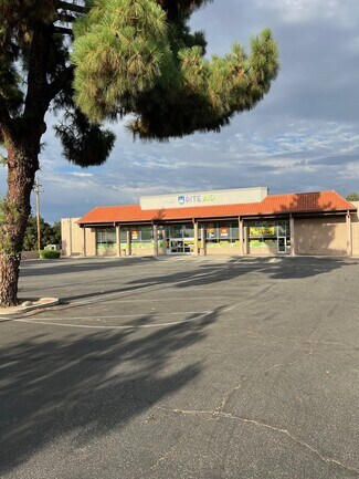 Plus de détails pour 2424 Spring St, Paso Robles, CA - Local commercial à louer