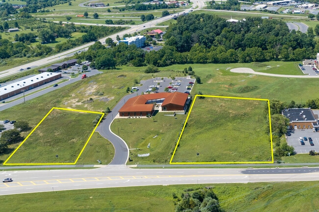 Plus de détails pour Development-Ready Mixed-Use Parcels – Terrain aux enchères, Fishersville, VA