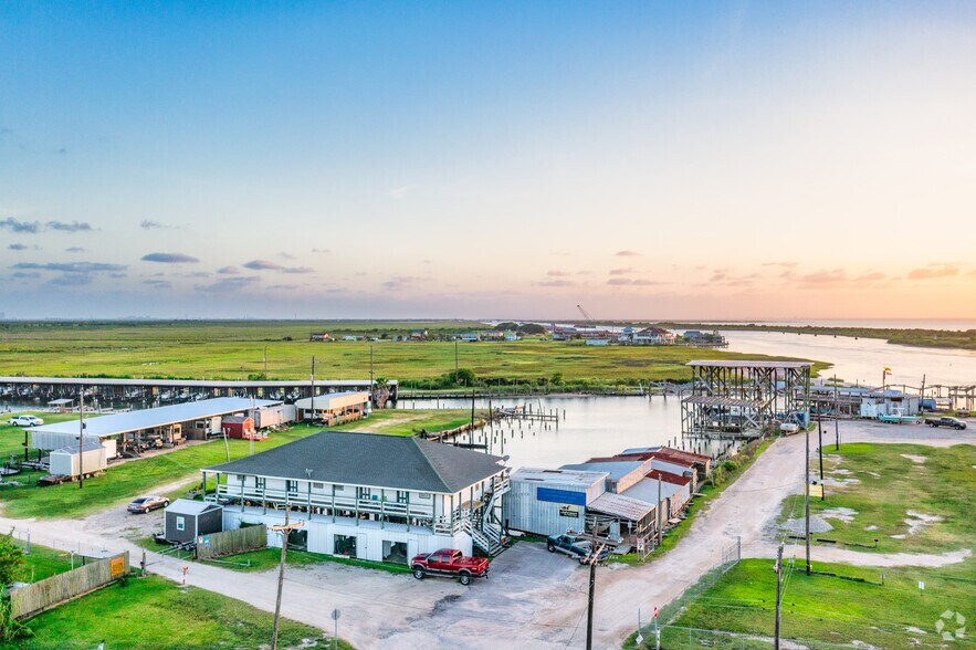 4295 Highway 87, Port Bolivar, TX à vendre - Photo de l’immeuble – Image 2 sur 28