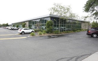 Plus de détails pour 1324 Motor Pky, Hauppauge, NY - Bureau à louer