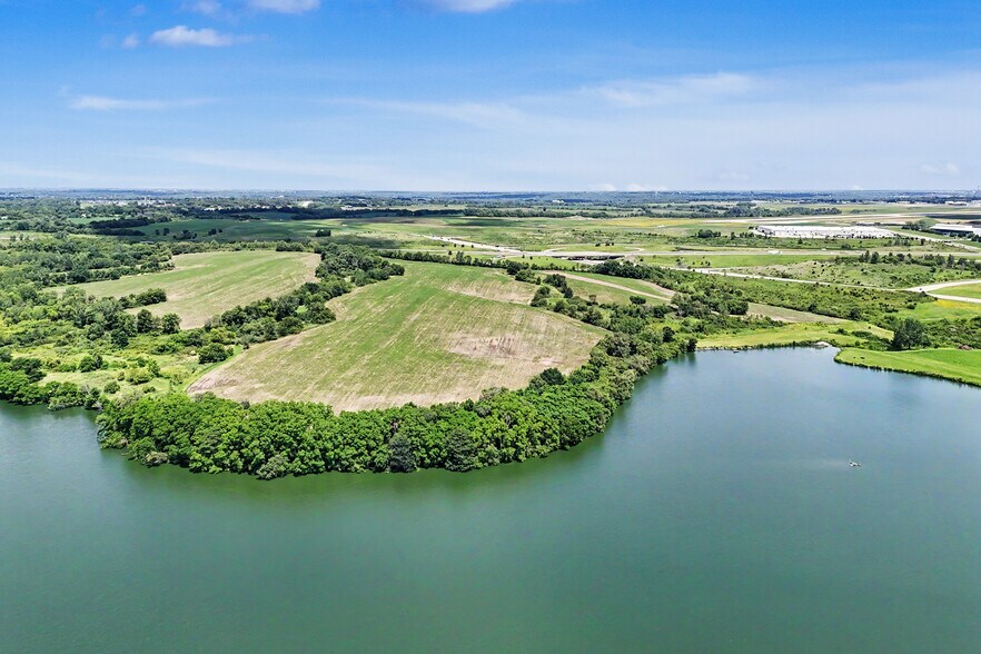 North Shore, Norwalk, IA à vendre - Aérien – Image 3 sur 9