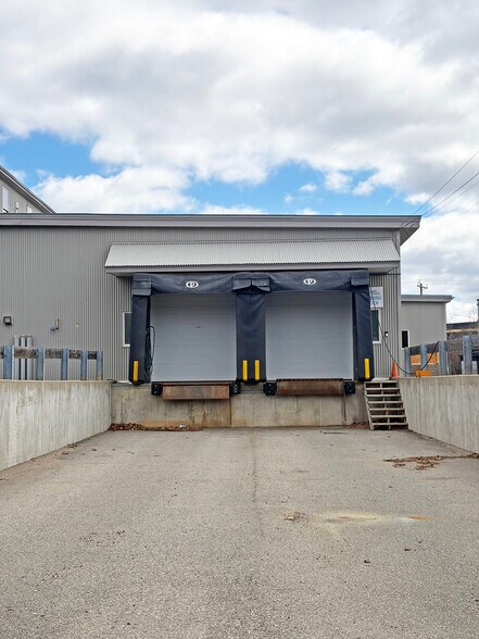 20-26 Pomerleau St, Biddeford, ME à louer - Photo de l’immeuble – Image 3 sur 5