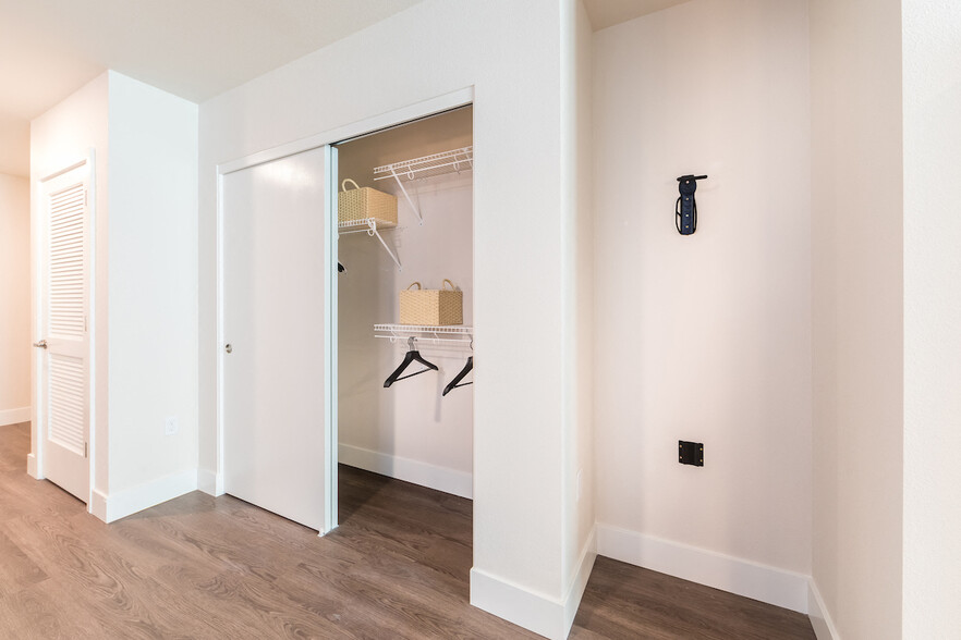 465 NE Davis St, Portland, OR à louer - Photo intérieure – Image 3 sur 46