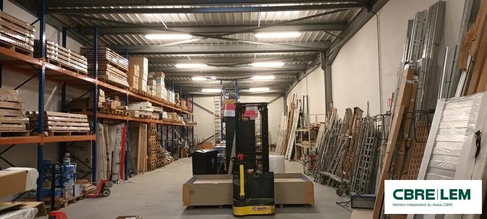 Local d’activités dans GONFREVILLE-L'ORCHER à louer - Photo intérieure – Image 1 sur 5