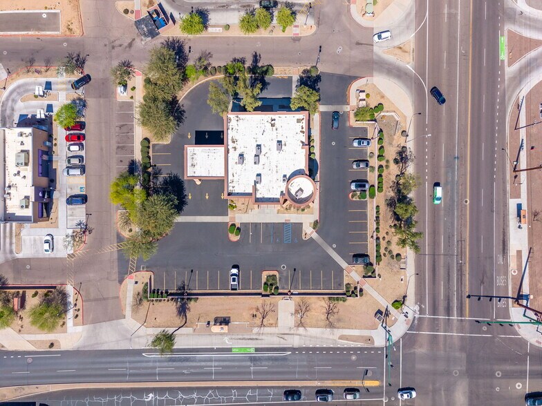 7510 W Lower Buckeye Rd, Phoenix, AZ à louer - Photo de l’immeuble – Image 3 sur 24