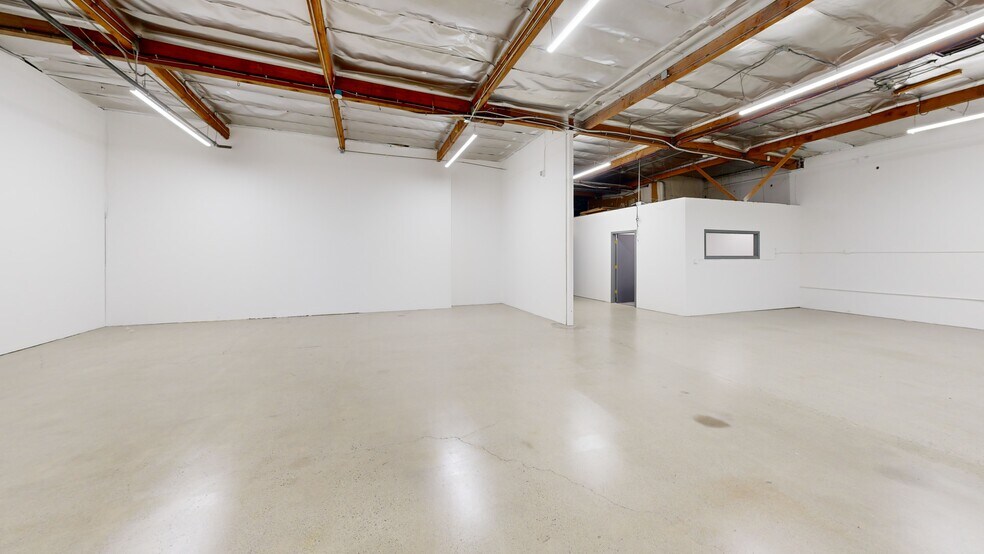 679-699 Strander Blvd, Tukwila, WA à louer - Numérisation 3D Matterport – Image 3 sur 9