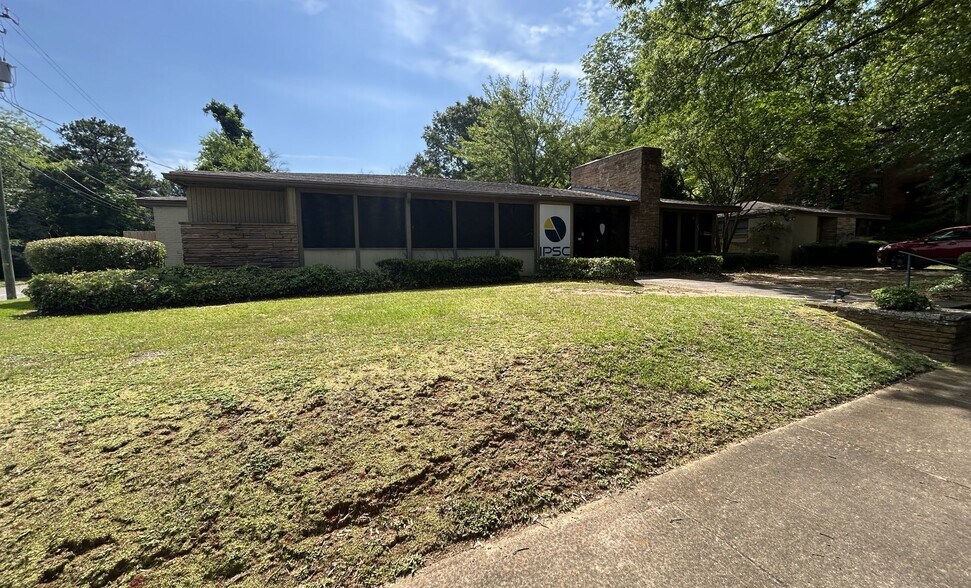 1001 S Hull St, Montgomery, AL à vendre - Photo de l’immeuble – Image 1 sur 4
