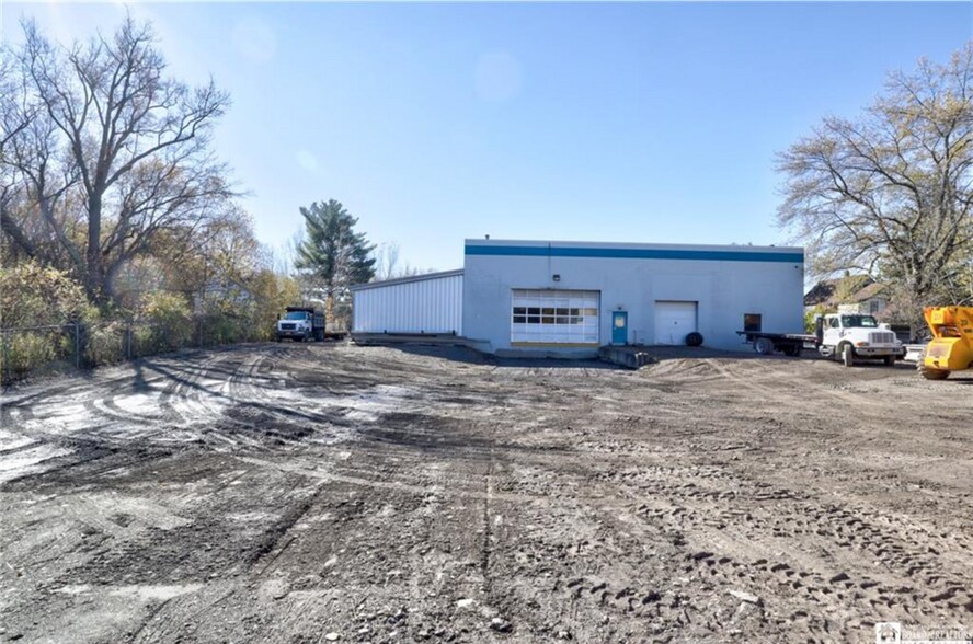1850 Lydon Ave, Falconer, NY à vendre - Photo de l’immeuble – Image 2 sur 41
