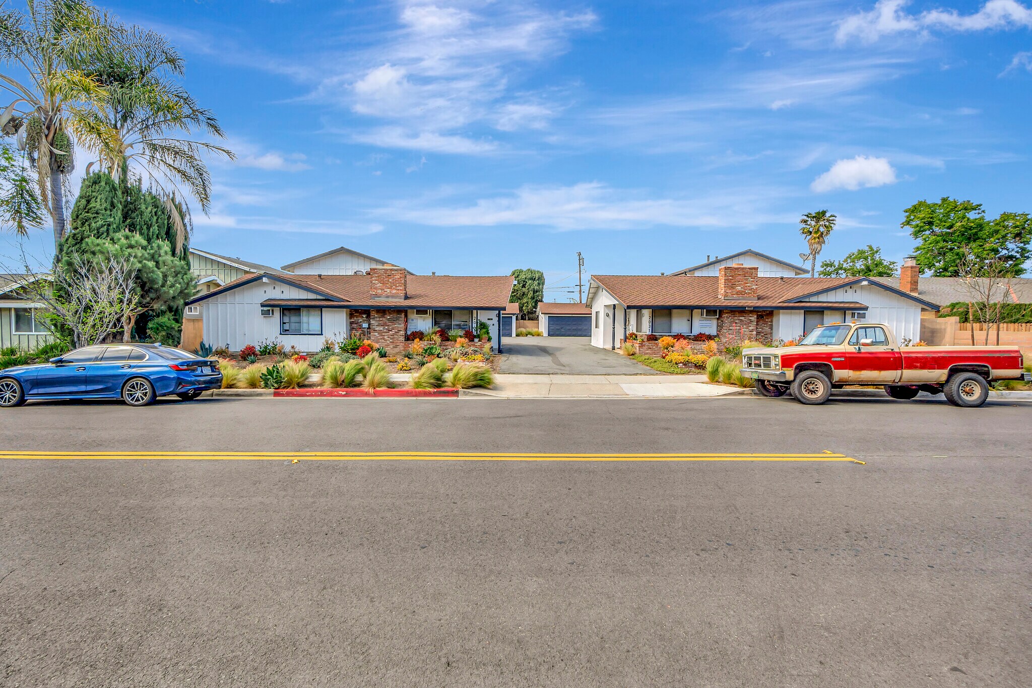 2031 W Palmyra Ave, Orange, CA à vendre Photo principale– Image 1 sur 1