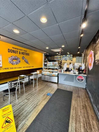 Plus de détails pour 4543B Bell Blvd, Bayside, NY - Local commercial à louer