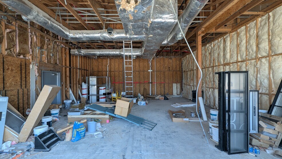 4979 Fairmont Pky, Pasadena, TX à louer - Photo de l’immeuble – Image 3 sur 4
