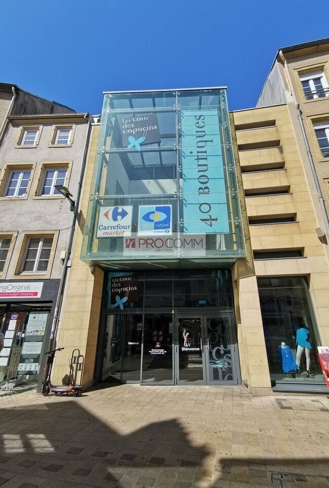 Plus de détails pour Local commercial à louer