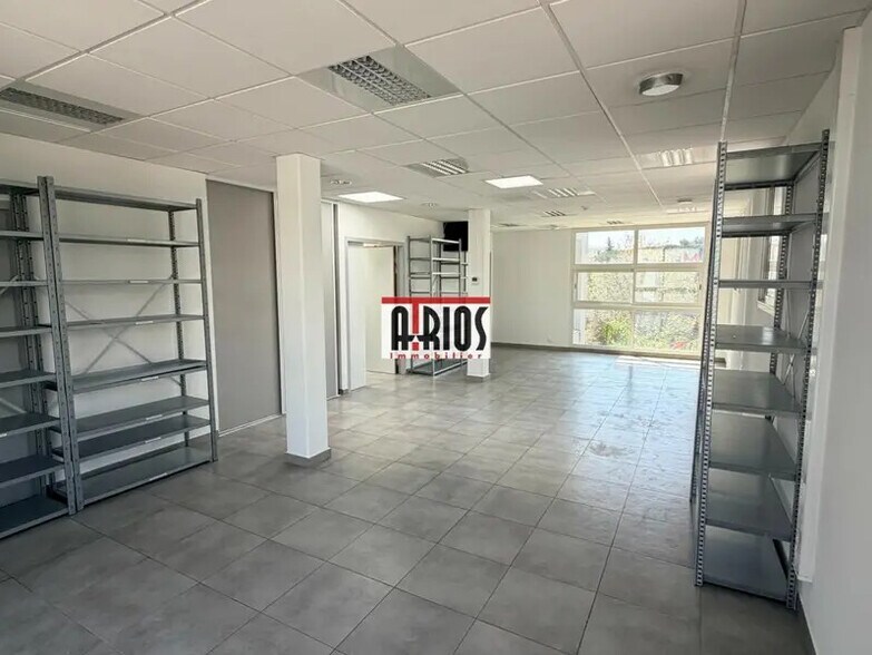 Bureau dans La Valette-du-Var à louer - Photo de l’immeuble – Image 1 sur 6