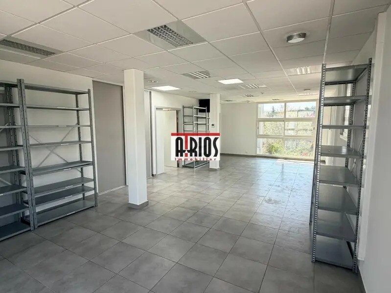 Bureau dans La Valette-du-Var à louer Photo de l’immeuble– Image 1 sur 7