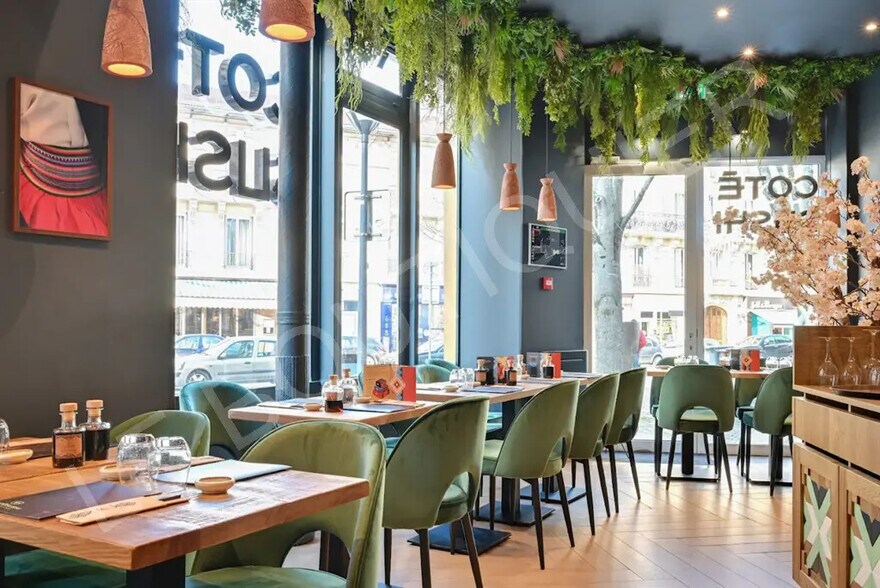 Local commercial dans Issy-les-Moulineaux à vendre - Photo de l’immeuble – Image 3 sur 9