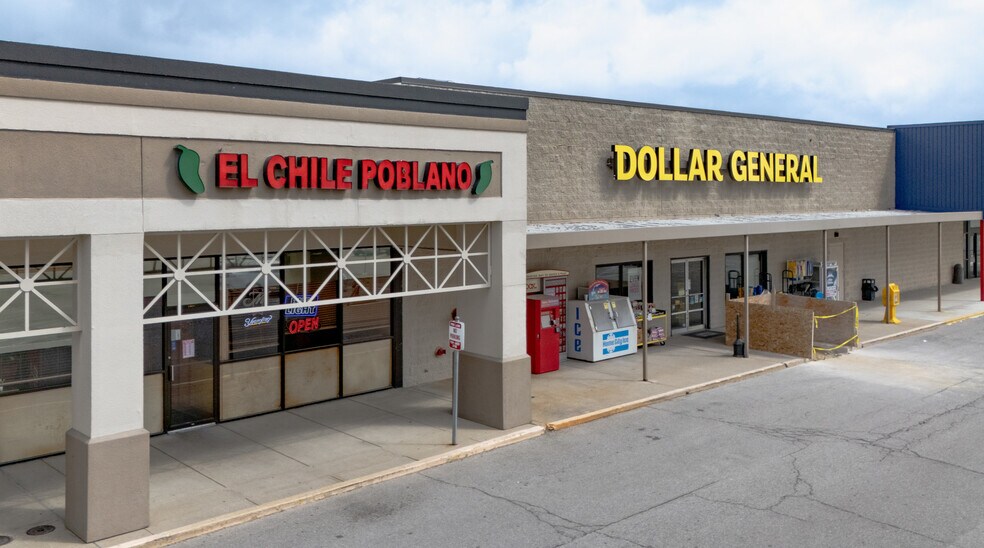 1809-1929 N Greensburg Xing, Greensburg, IN à louer - Photo de l’immeuble – Image 3 sur 20