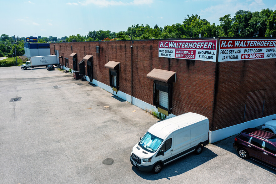 2331-2339 Washington Blvd, Baltimore, MD à louer - Photo de l’immeuble – Image 3 sur 7