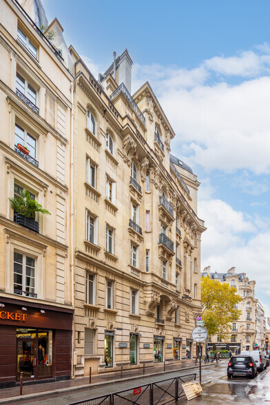 Bureau dans Paris à louer - Photo de l’immeuble – Image 2 sur 4