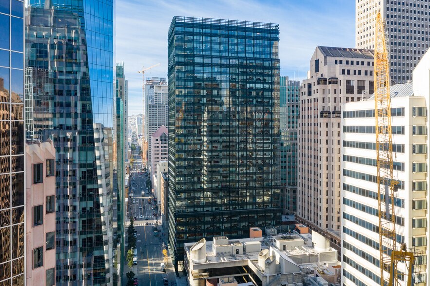 560 Mission St, San Francisco, CA à louer - Photo de l’immeuble – Image 1 sur 2