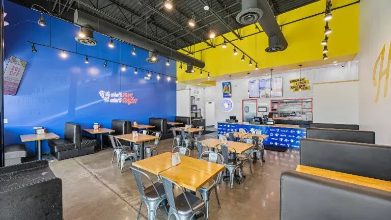 10407 Highway 6, Missouri City, TX à louer - Photo intérieure – Image 3 sur 8