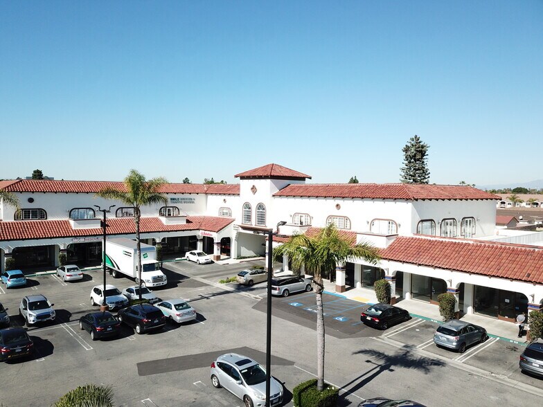 18177-18197 Pioneer Blvd, Artesia, CA à louer - Photo de l’immeuble – Image 1 sur 47