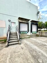 8102 Blanding Blvd, Jacksonville, FL à louer Photo de l’immeuble– Image 1 sur 5