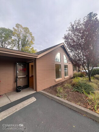 Plus de détails pour 354 NE Norton Ave, Bend, OR - Local commercial à louer