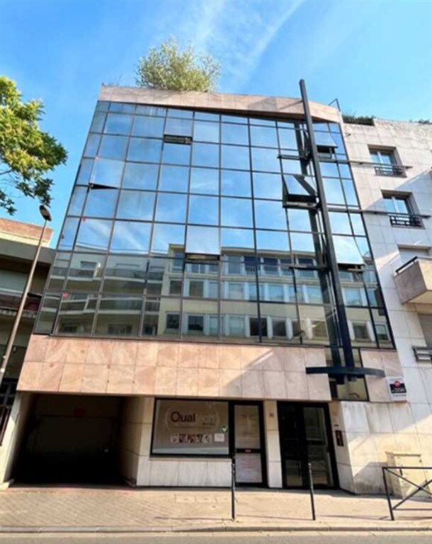 Bureau dans Boulogne-Billancourt à vendre Photo de l’immeuble– Image 1 sur 3