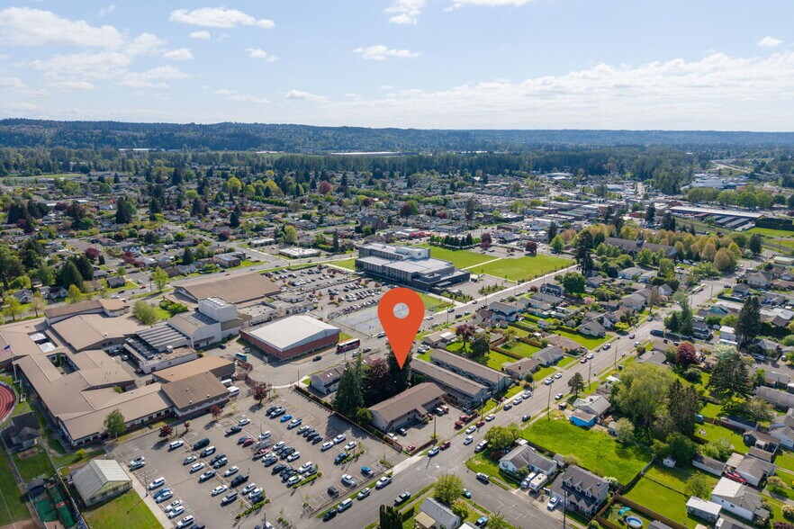 1640 Washington St, Sumner, WA à vendre - Photo de l’immeuble – Image 2 sur 27