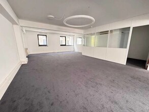 Bureau dans Paris à louer Photo intérieure– Image 2 sur 3