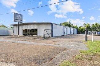 Plus de détails pour 3698 E Marshall Ave, Longview, TX - Industriel/Logistique à vendre