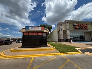 4800 S Broadway Ave, Tyler, TX à louer Photo de l’immeuble– Image 2 sur 5