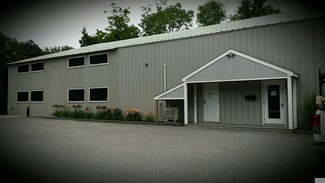 Plus de détails pour 107 John G Groppo Dr, Winsted, CT - Local d'activités à louer