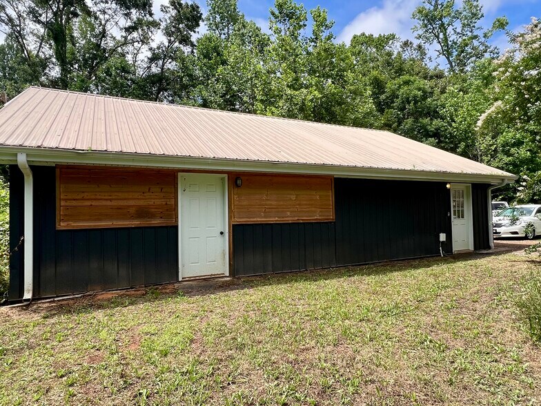 220 Jenkins Bridge Rd, Fountain Inn, SC à vendre - Photo de l’immeuble – Image 3 sur 18