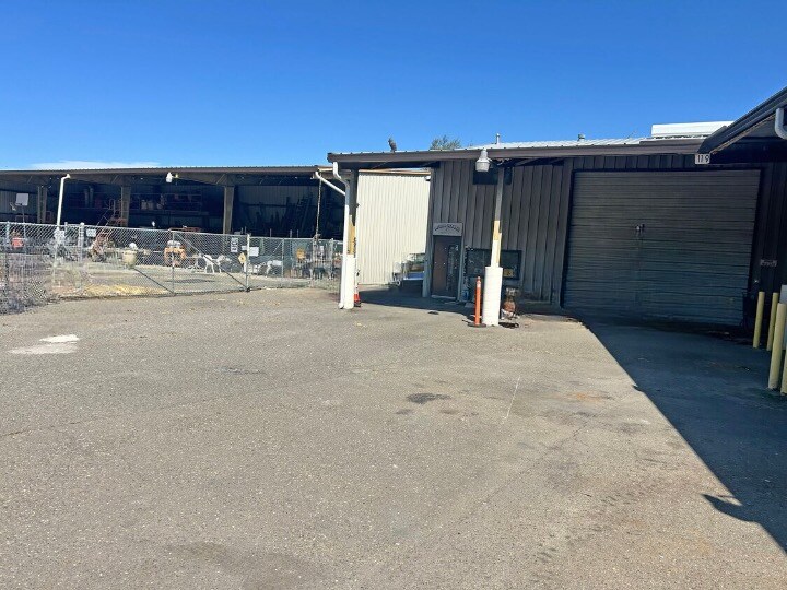 57 Barham Ave, Santa Rosa, CA à louer - Photo de l’immeuble – Image 2 sur 10