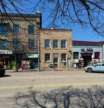 339 Canal Park Dr, Duluth, MN à louer Photo de l’immeuble– Image 1 sur 3