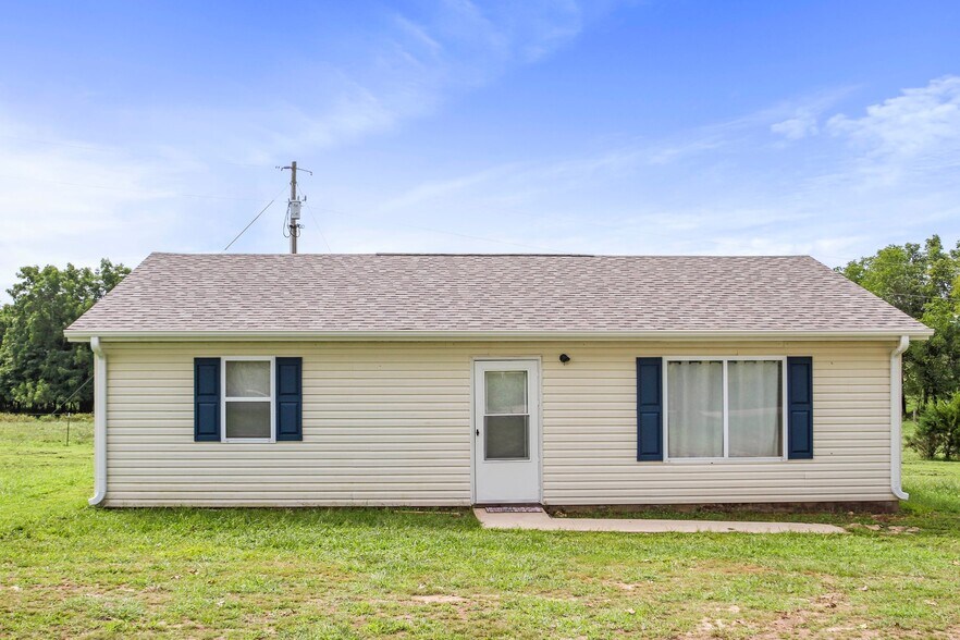 2646 County Road 382, Dora, MO à vendre - Photo de l’immeuble – Image 2 sur 27