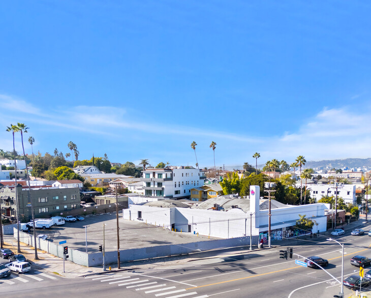 3600 W Sunset Blvd, Los Angeles, CA à louer - Photo de l’immeuble – Image 3 sur 10