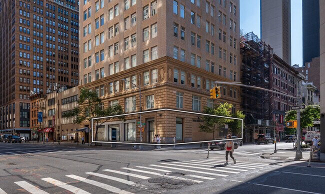 Plus de détails pour 245 Seventh Ave, New York, NY - Logement aux enchères