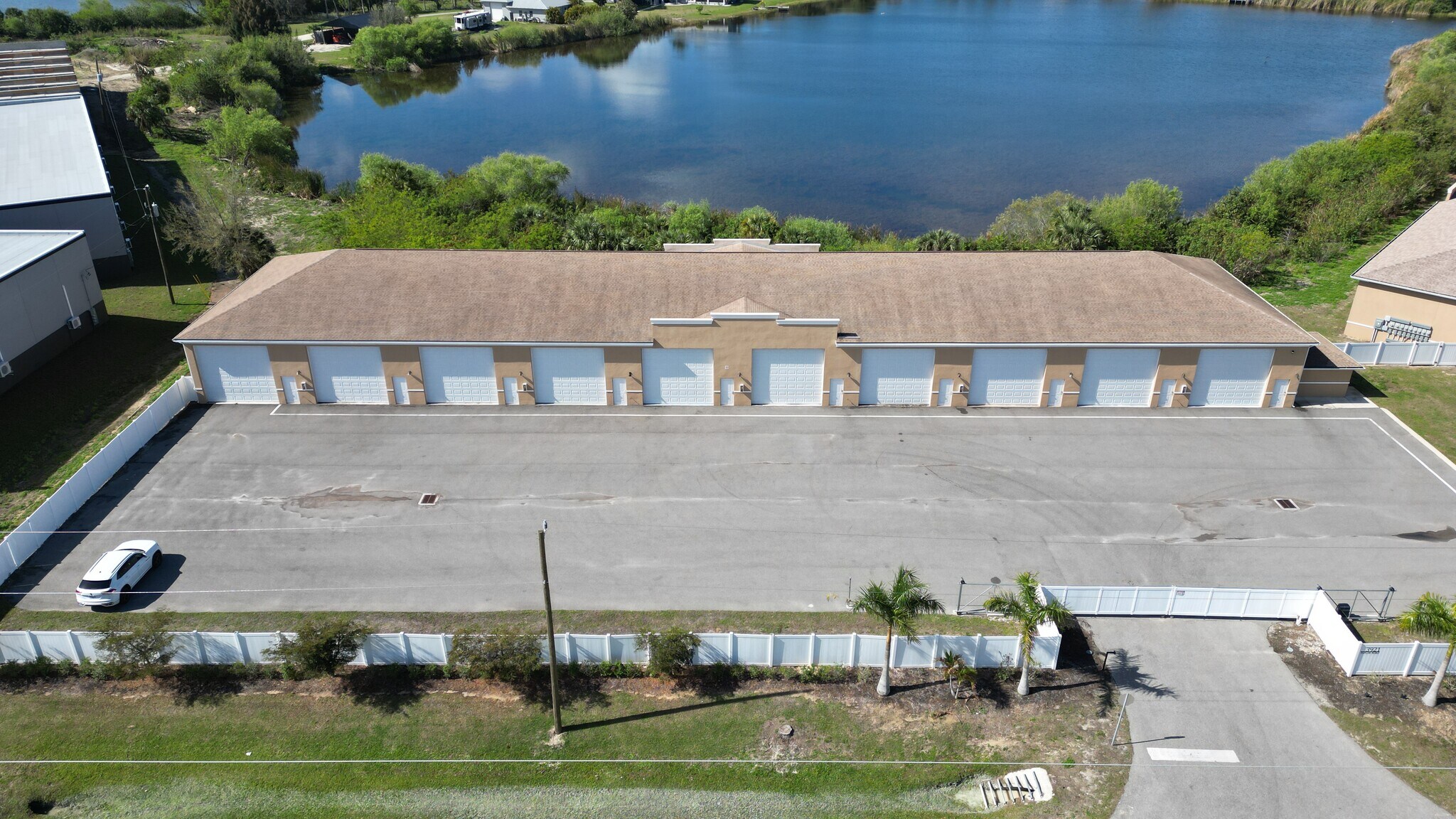 3921 Taylor, Punta Gorda, FL à vendre Photo principale– Image 1 sur 10