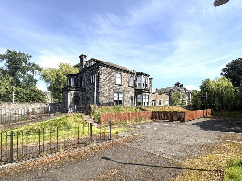 Comely Park, Dunfermline à louer - Photo de l’immeuble – Image 3 sur 18