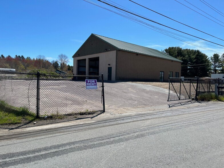 47 Mitchell Rd, Ipswich, MA à louer - Photo de l’immeuble – Image 2 sur 11